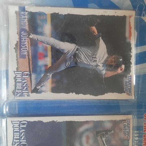 Starting Lineup Collectibles - Picture 2 of 3